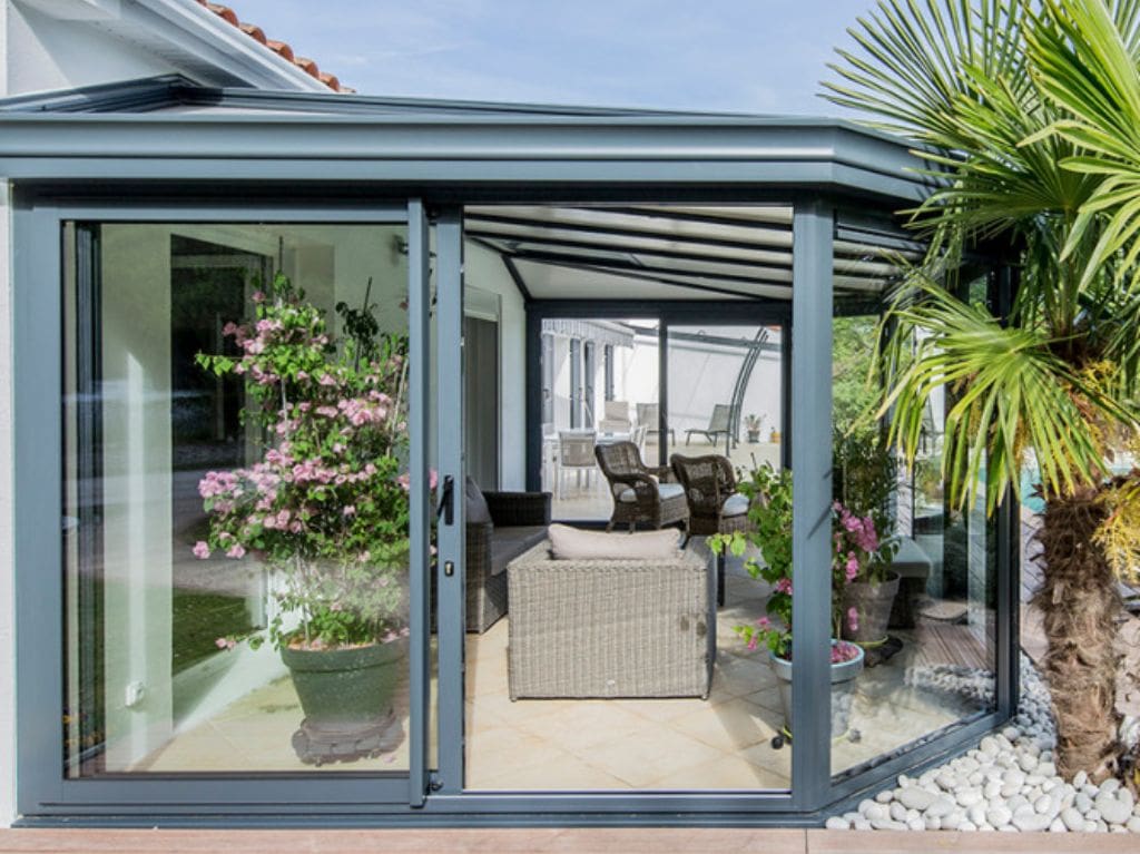 Agence M Com Marseille Gallo Menuiserie Tavernes Fenetre Alu Bois Vérandas aluminium